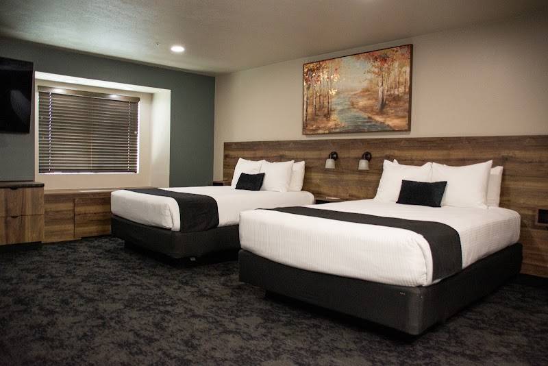 Hotel Ruby Sandpoint | Ponderay