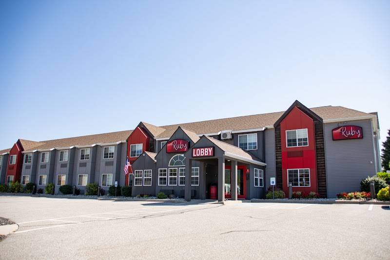 Hotel Ruby Sandpoint | Ponderay