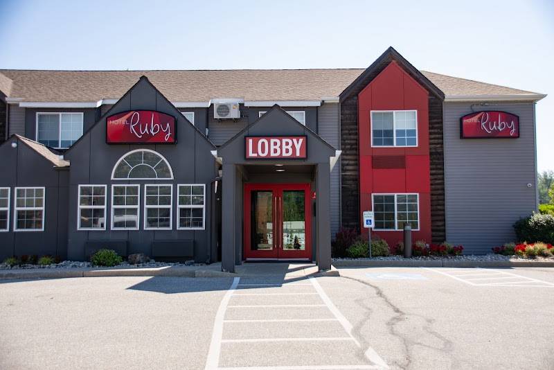 Hotel Ruby Sandpoint | Ponderay
