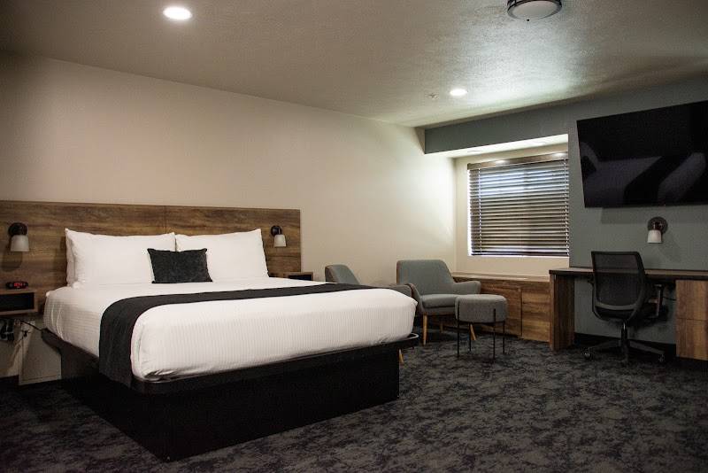 Hotel Ruby Sandpoint | Ponderay